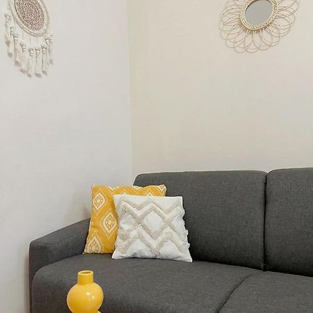 Modern Apartment Krakovska Прага Екстер'єр фото