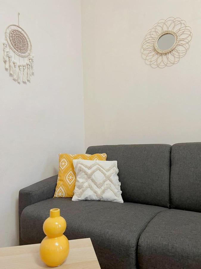 Modern Apartment Krakovska Прага Екстер'єр фото